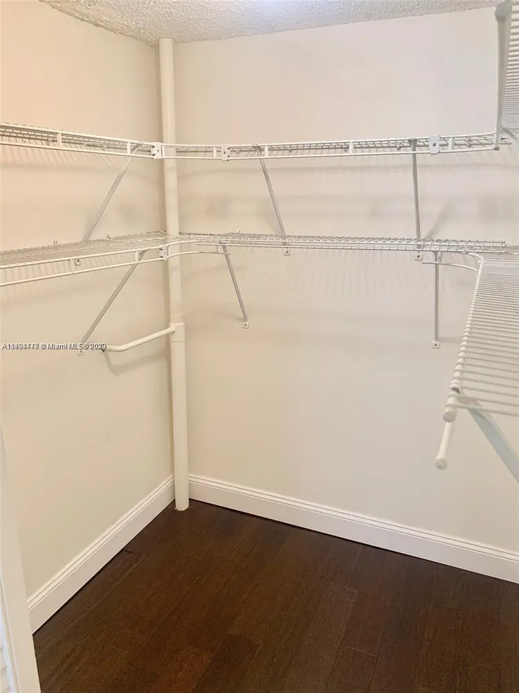 Bayshore Place #804B image #10