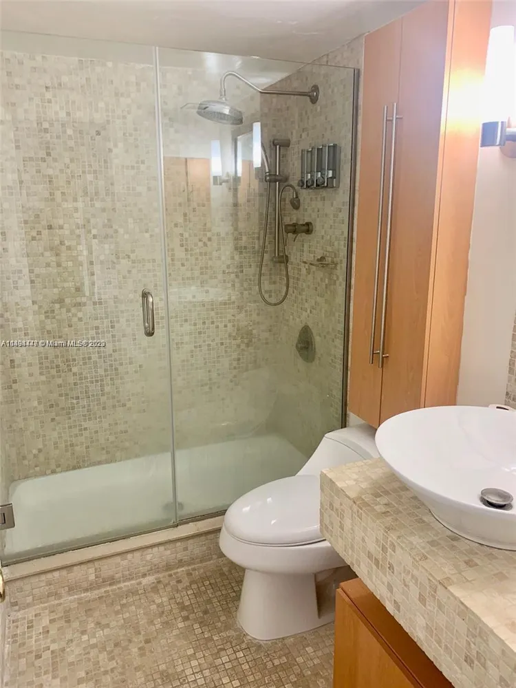 Bayshore Place #804B image #8