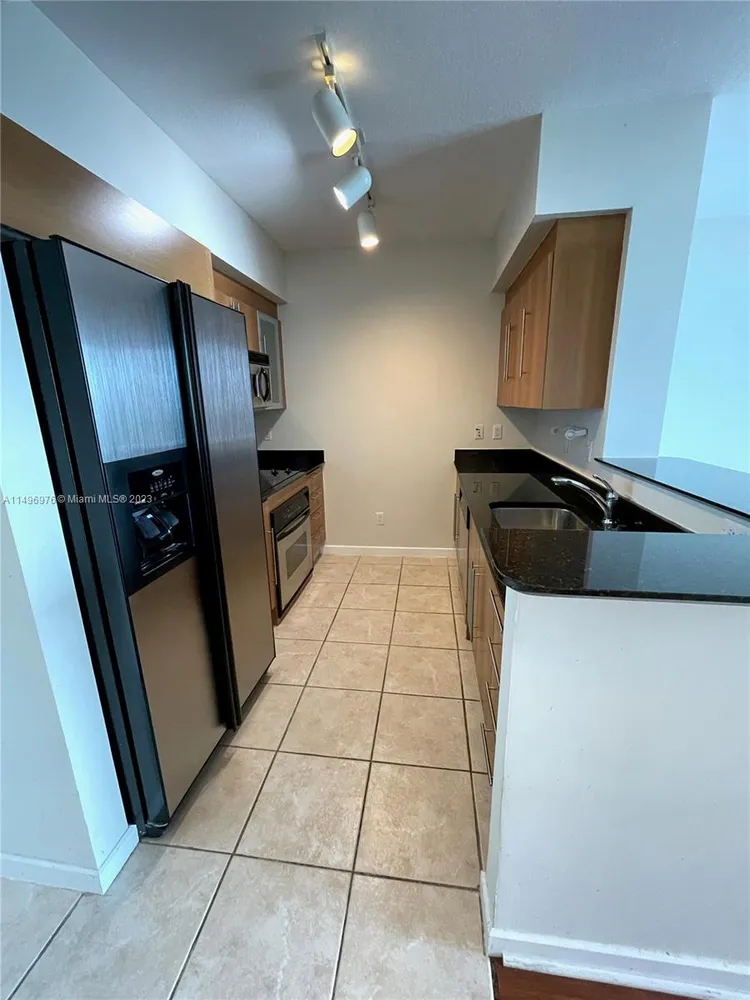 One Miami #2218 image #6