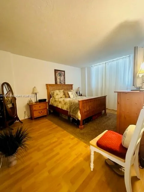 The Residences On Hollywood Beach #422 image #8