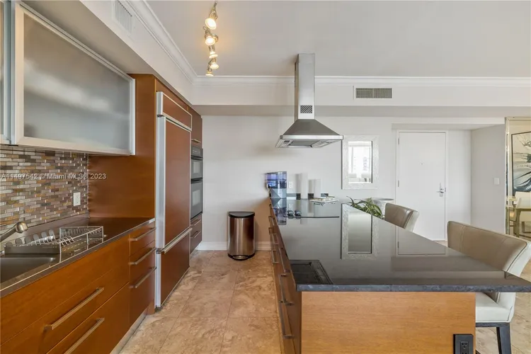 The Beach Club I #1905 image #13