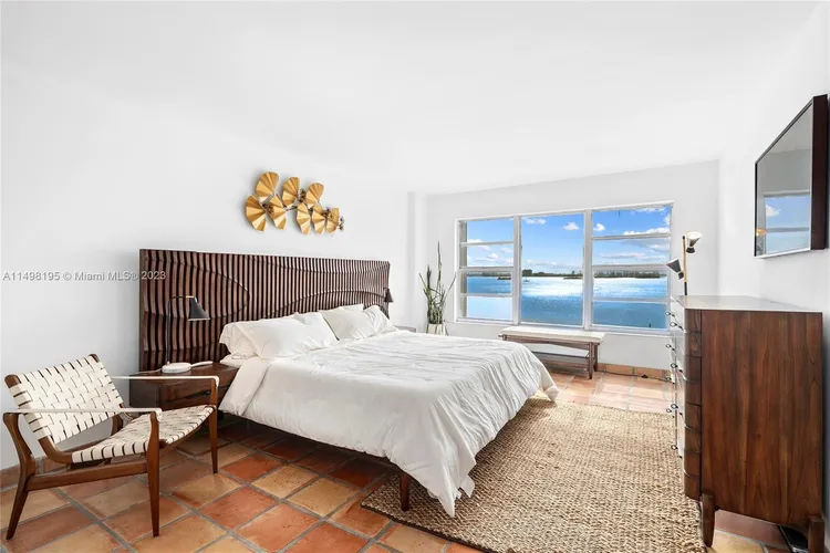 The Jockey Club I #905 image #12