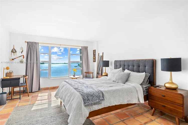 The Jockey Club I #905 image #15