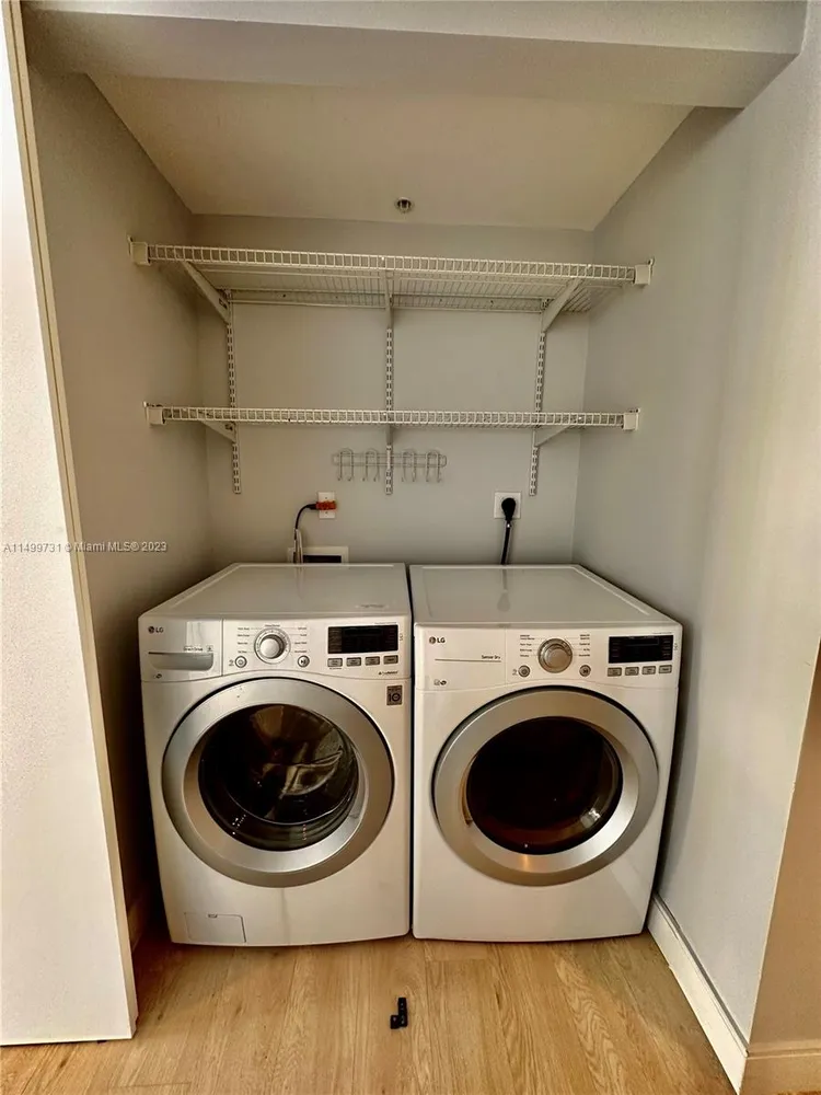 Solaris at Brickell #1509 image #16