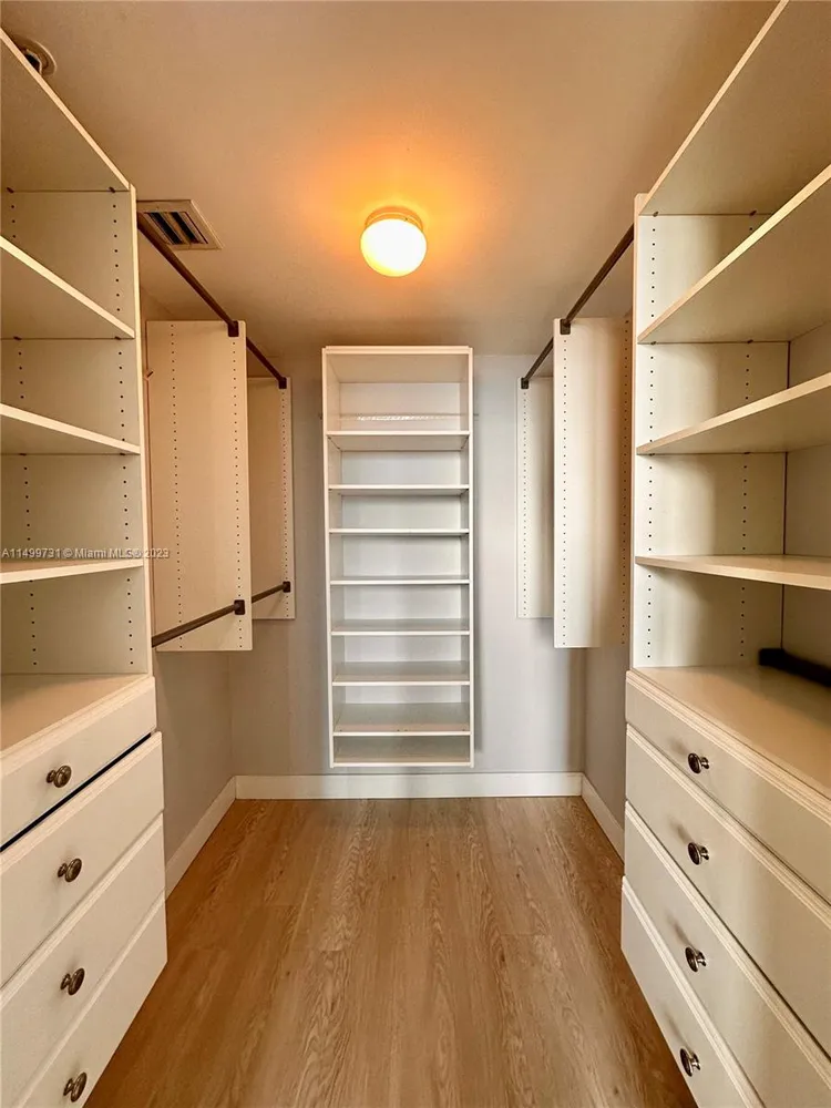 Solaris at Brickell #1509 image #9