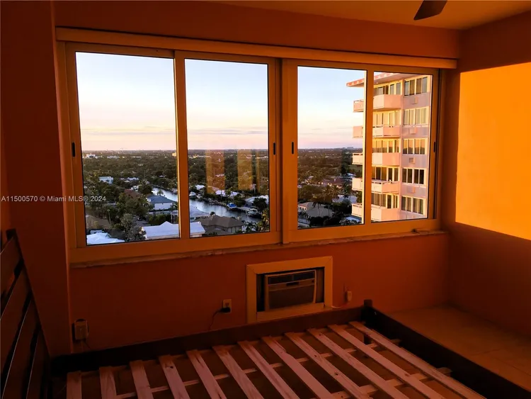 Coral Ridge Towers #1516 image #13