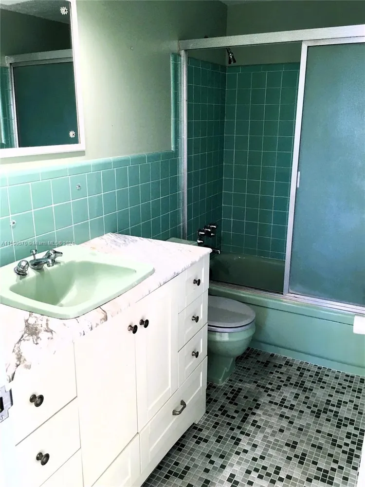 Coral Ridge Towers #1516 image #21