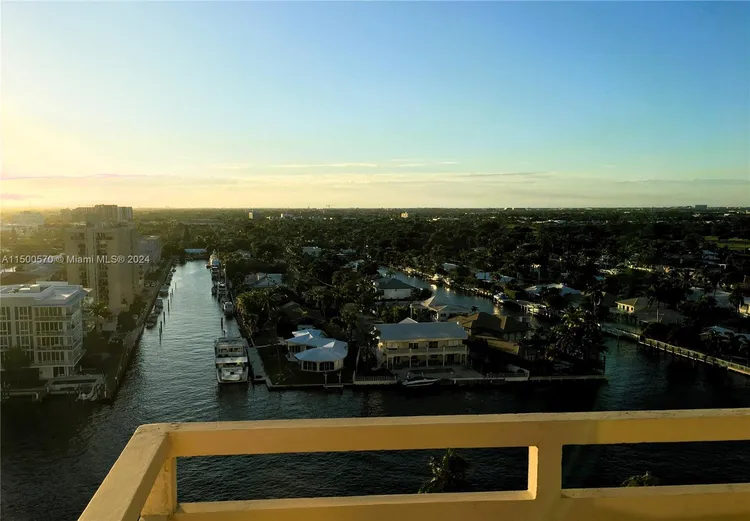 Coral Ridge Towers #1516 image #24