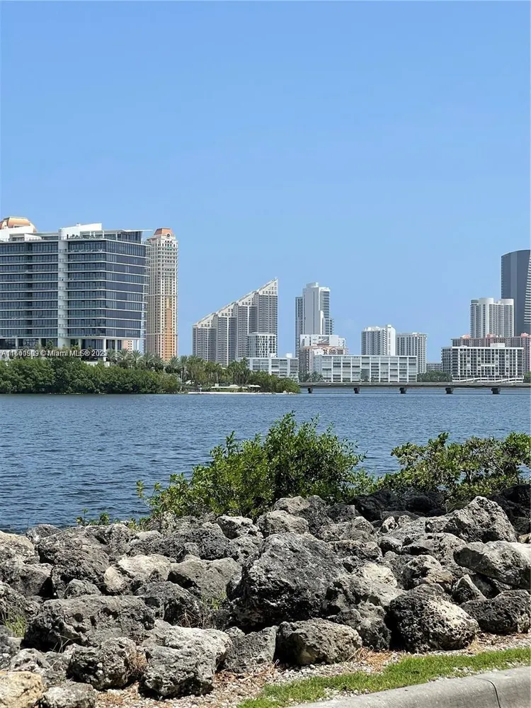 Village by the Bay #10104 image #27