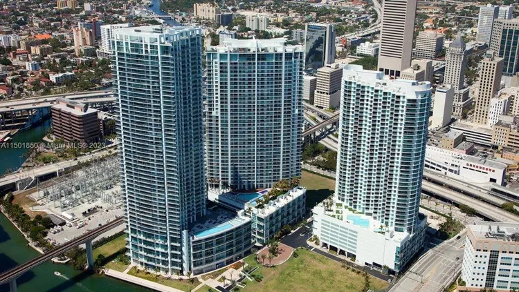 Mint #2401 image #18