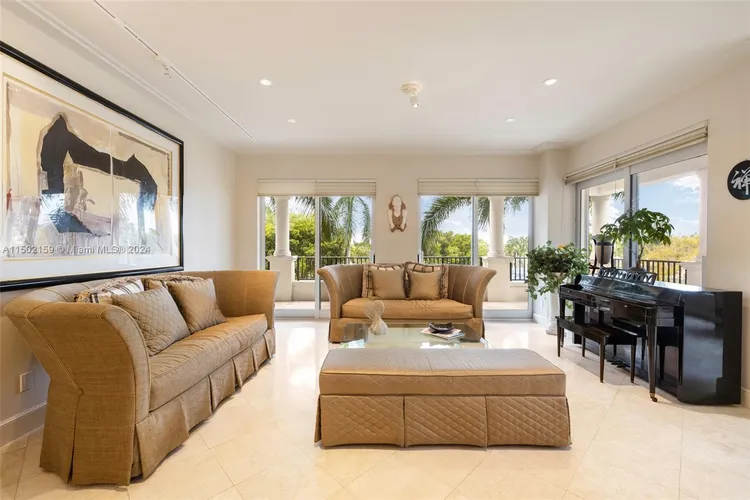 Padua Condo Deering Bay #237 image #10