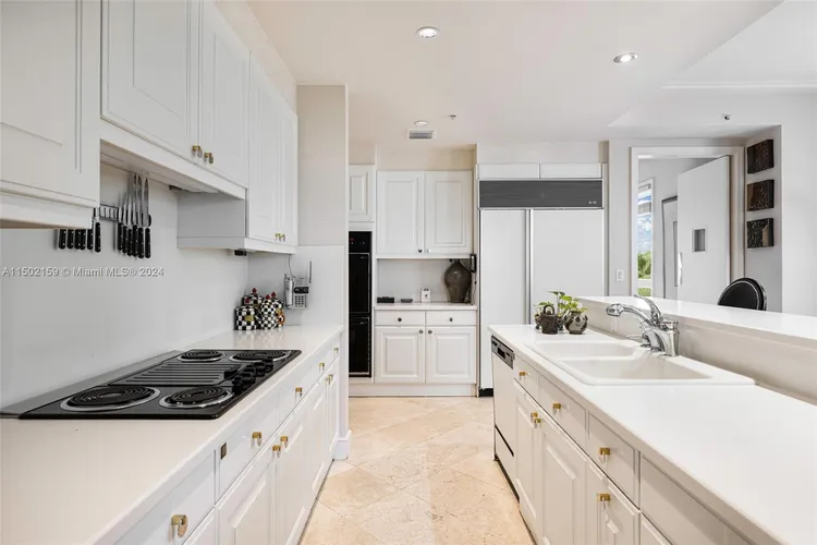 Padua Condo Deering Bay #237 image #13