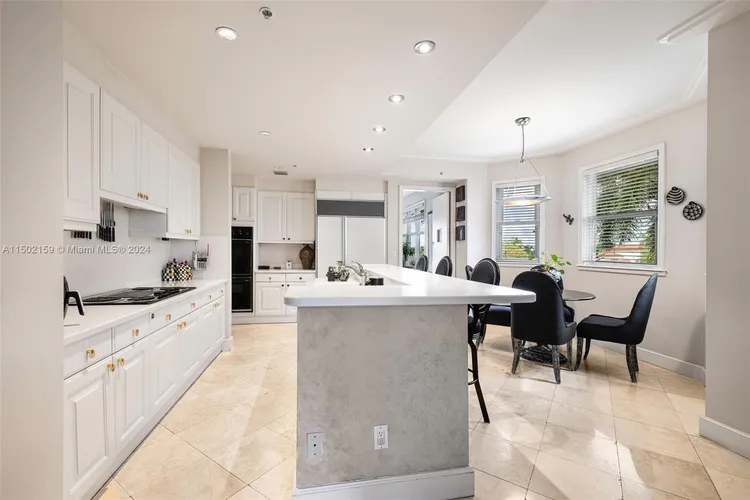 Padua Condo Deering Bay #237 image #14