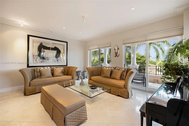 Padua Condo Deering Bay #237 image #8