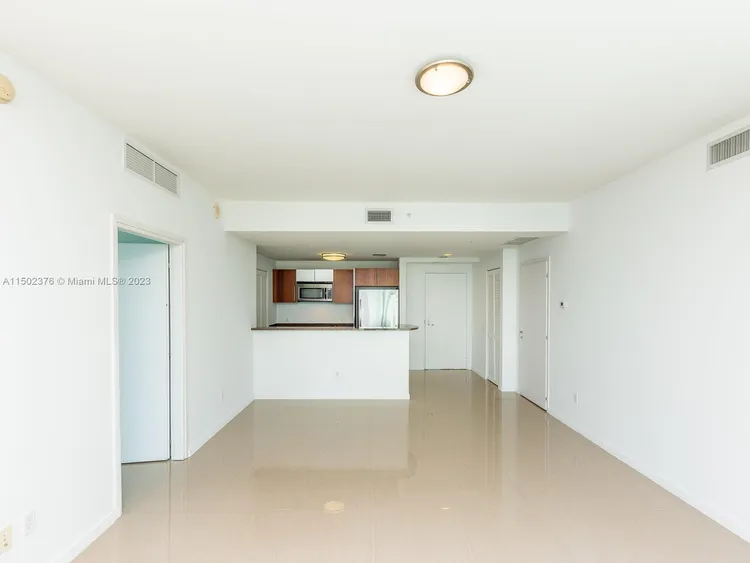 Met1 #T-2114 image #12