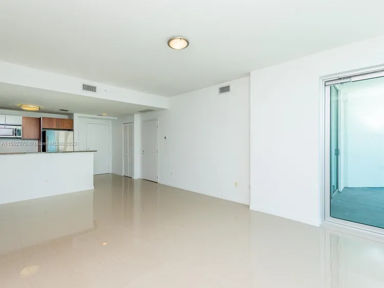 Met1 #T-2114 image #14