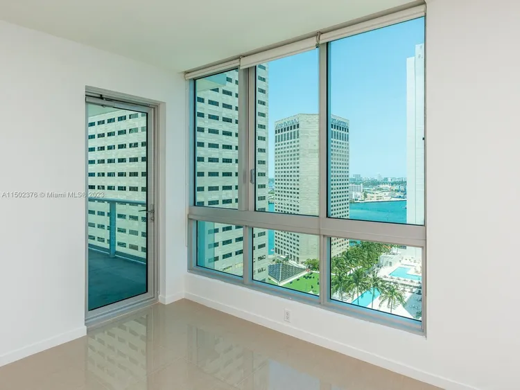 Met1 #T-2114 image #15