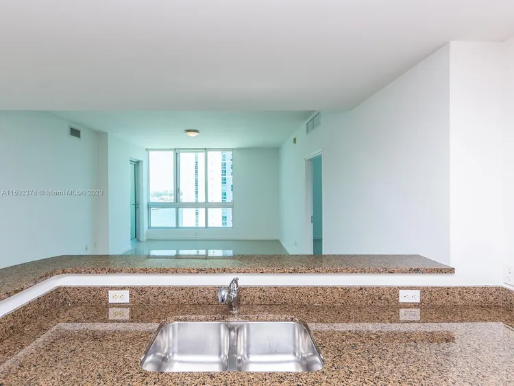 Met1 #T-2114 image #28