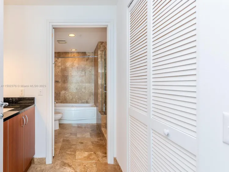 Met1 #T-2114 image #35