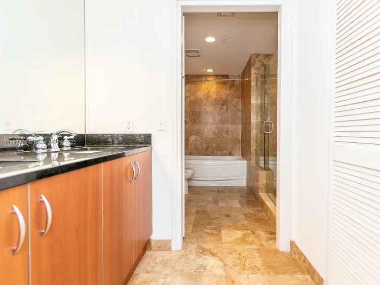 Met1 #T-2114 image #36