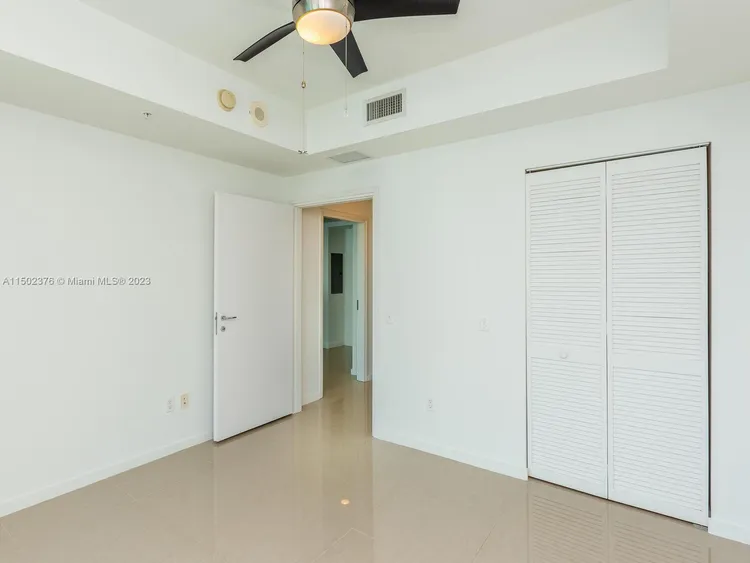 Met1 #T-2114 image #43