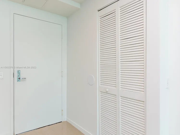 Met1 #T-2114 image #7