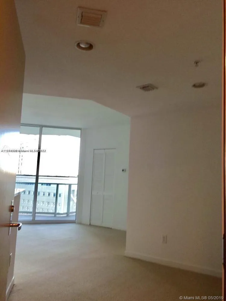 Met1 #T-1707 image #6