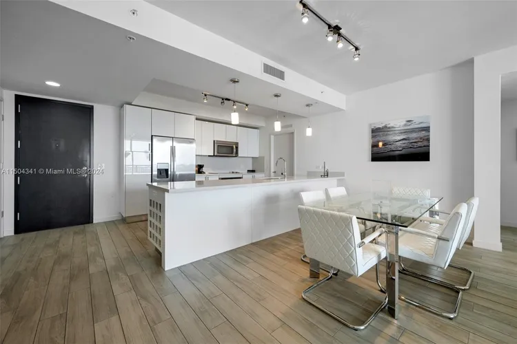 Nine at Mary Brickell Village #3305 image #10