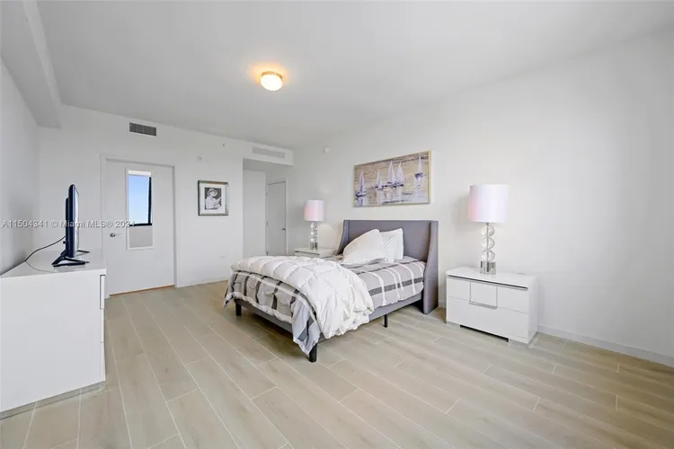 Nine at Mary Brickell Village #3305 image #12