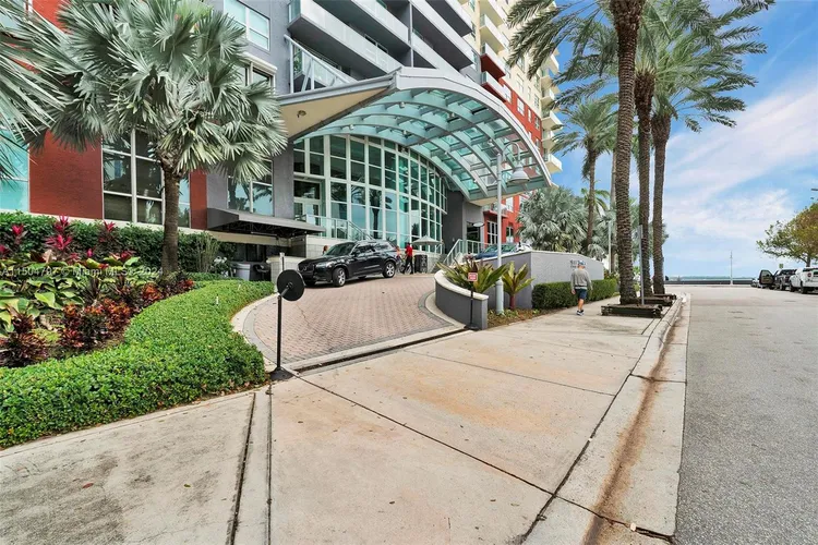 The Mark #3103 image #30