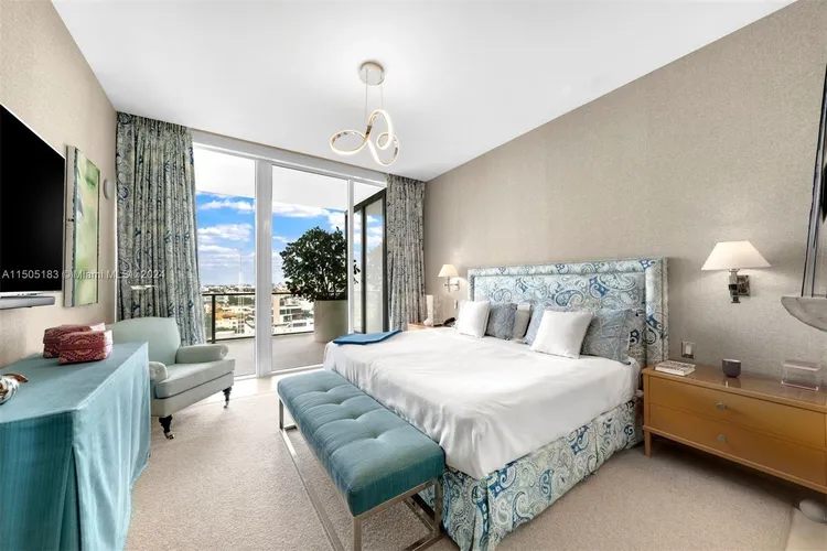 Apogee #1104 image #23