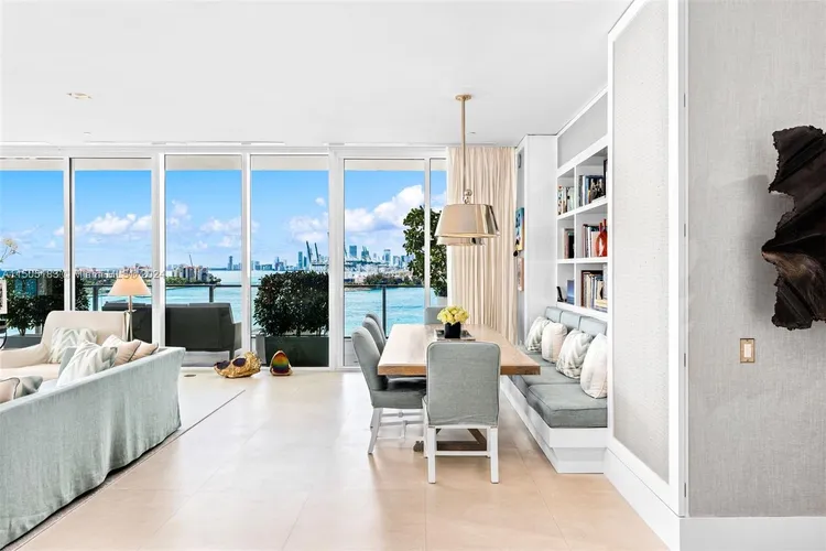 Apogee #1104 image #9