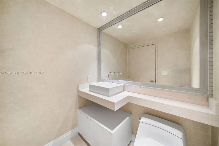 Ocean Club - Ocean Tower Two #905 image #12