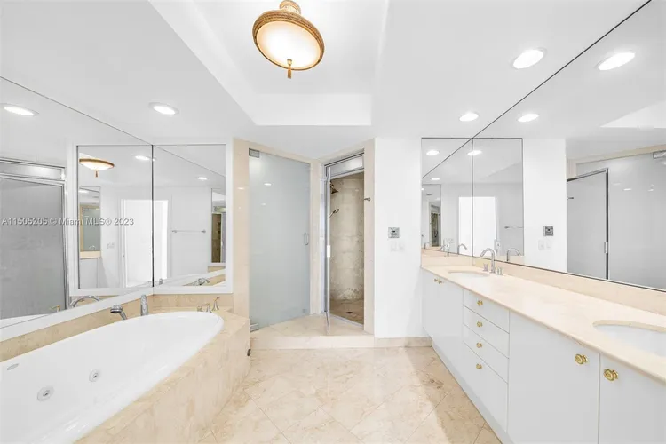 Ocean Club - Ocean Tower Two #905 image #18