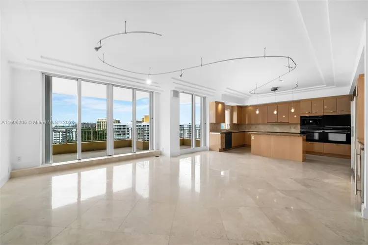 Ocean Club - Ocean Tower Two #905 image #8