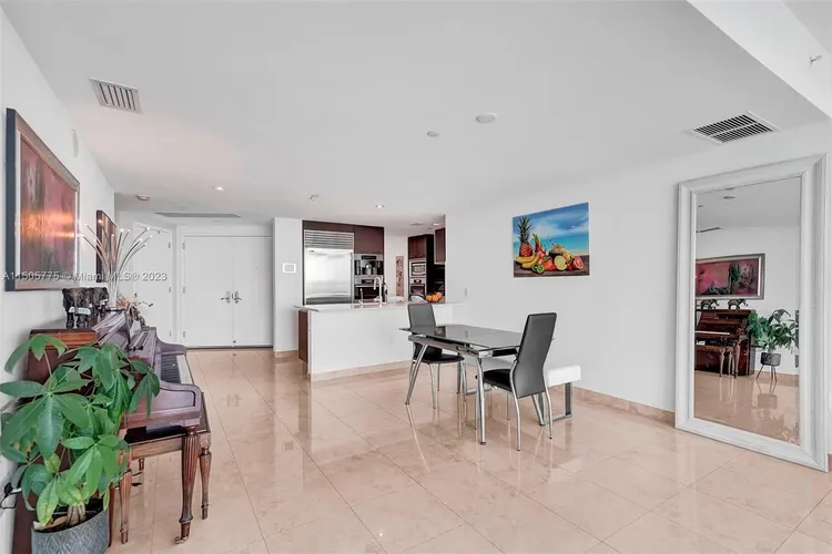 Jade Beach #3007 image #11