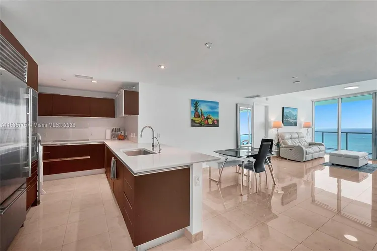 Jade Beach #3007 image #7