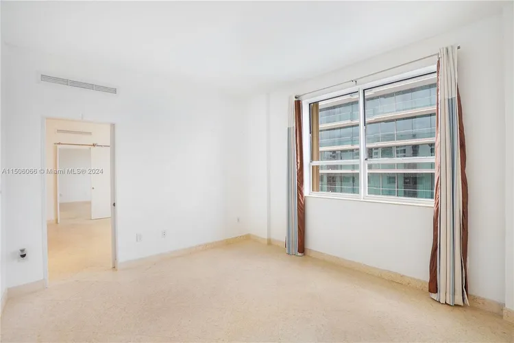 The Plaza of Bal Harbour #PH20 image #16