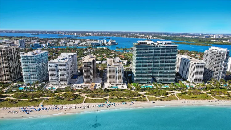 The Plaza of Bal Harbour #PH20 image #35