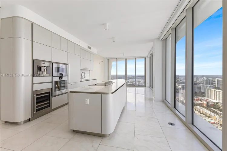 Jade Signature #4605 image #10