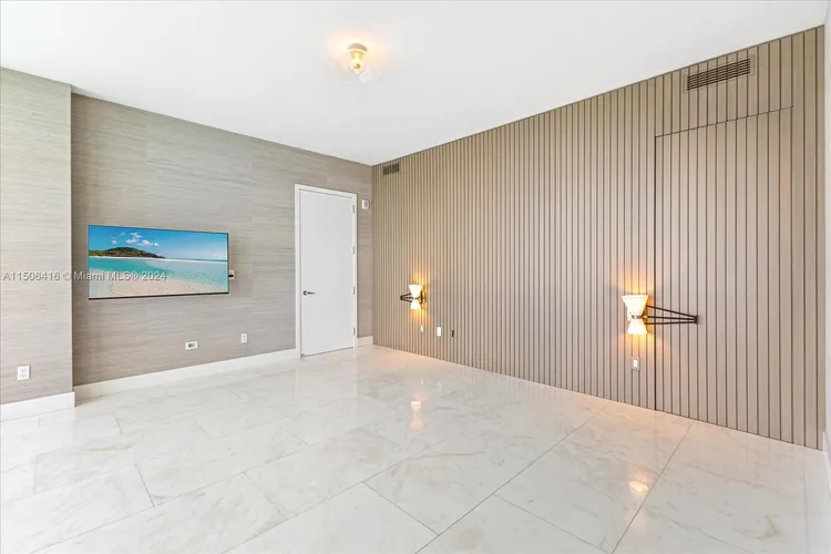 Jade Signature #4605 image #12