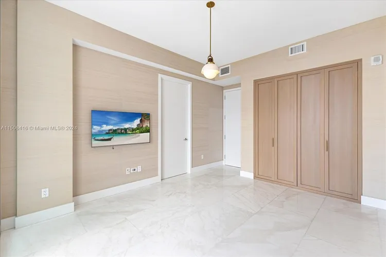 Jade Signature #4605 image #21