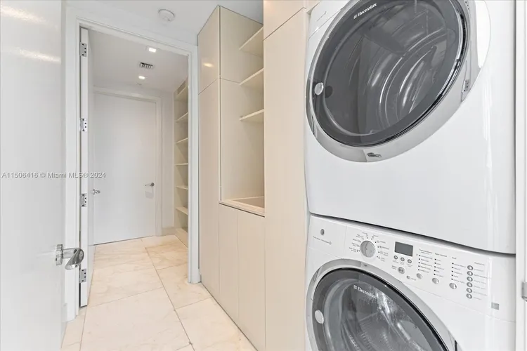 Jade Signature #4605 image #29