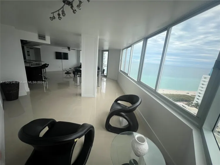 Burleigh House #1726 image #21