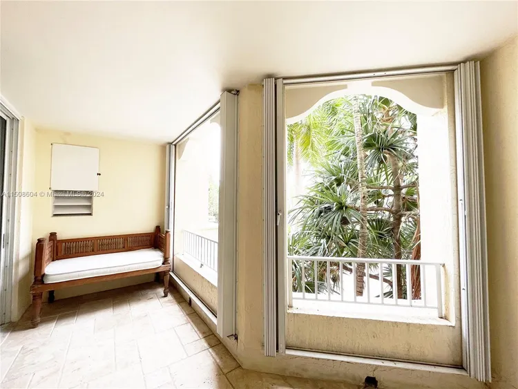 Ocean Club - Lake Villa One #202 image #21