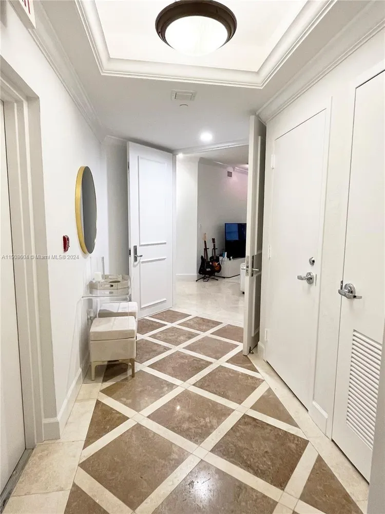 Ocean Club - Lake Villa One #202 image #26