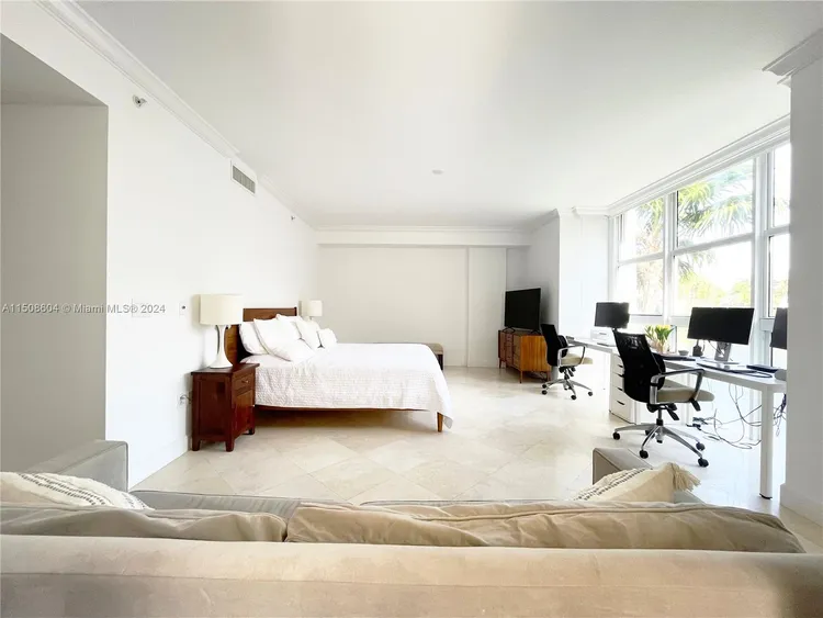 Ocean Club - Lake Villa One #202 image #9