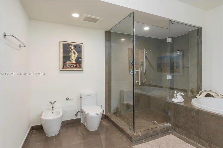 ICON South Beach #2105 image #15