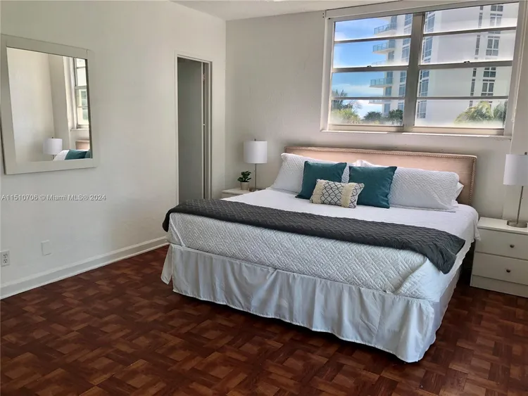 The Tides On Hollywood Beach #4O image #14