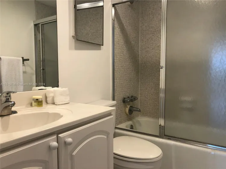 The Tides On Hollywood Beach #4O image #16